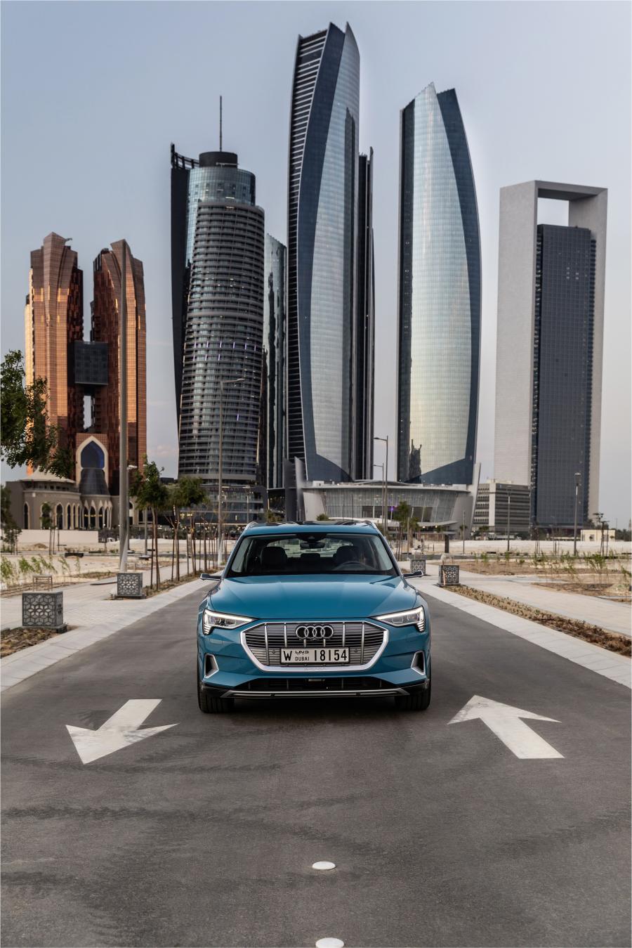  Audi e-tron 55 Quattro 2019 года  (WW) (фото 140 из 452)